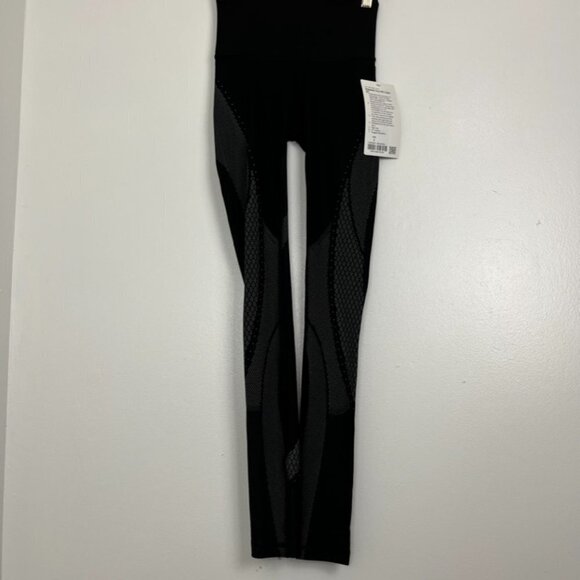 Lululemon Mapped Out High Rise Tight Black/Glacier Grey 28" - Picture 5 of 12
